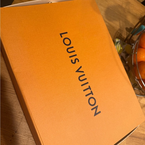 NWT Louis Vuitton Monogram Bumbag with box and dustbag - Picture 6 of 7